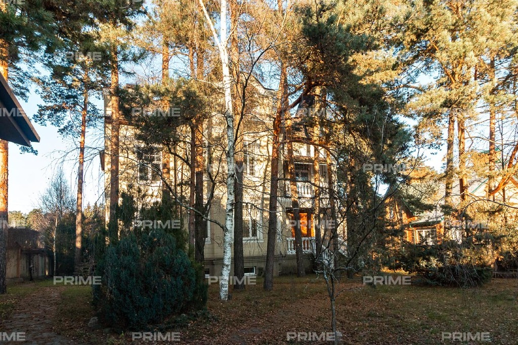 Сountry нouse with 4 bedrooms 630 m2 in village DSK Barviha-49 Photo 35