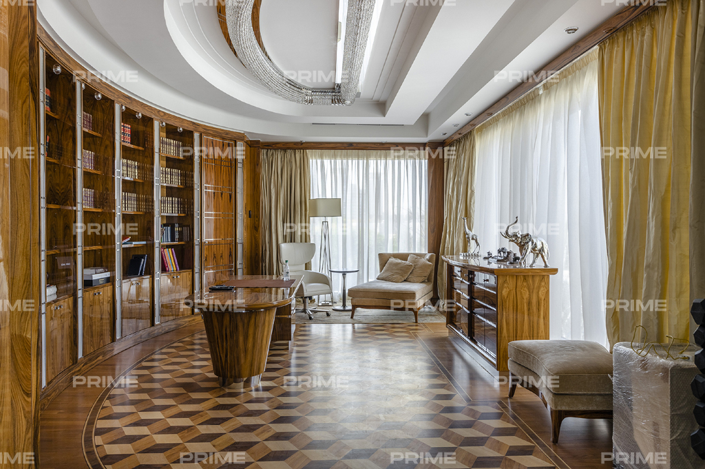 Apartments with 3 bedrooms 511 m2 in complex Mosfil'movskaya, 38A Photo 17