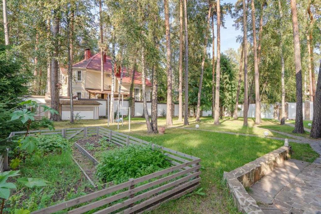 Сountry нouse with 4 bedrooms 740 m2 in village DSK "Les"- ZHukovka Photo 24