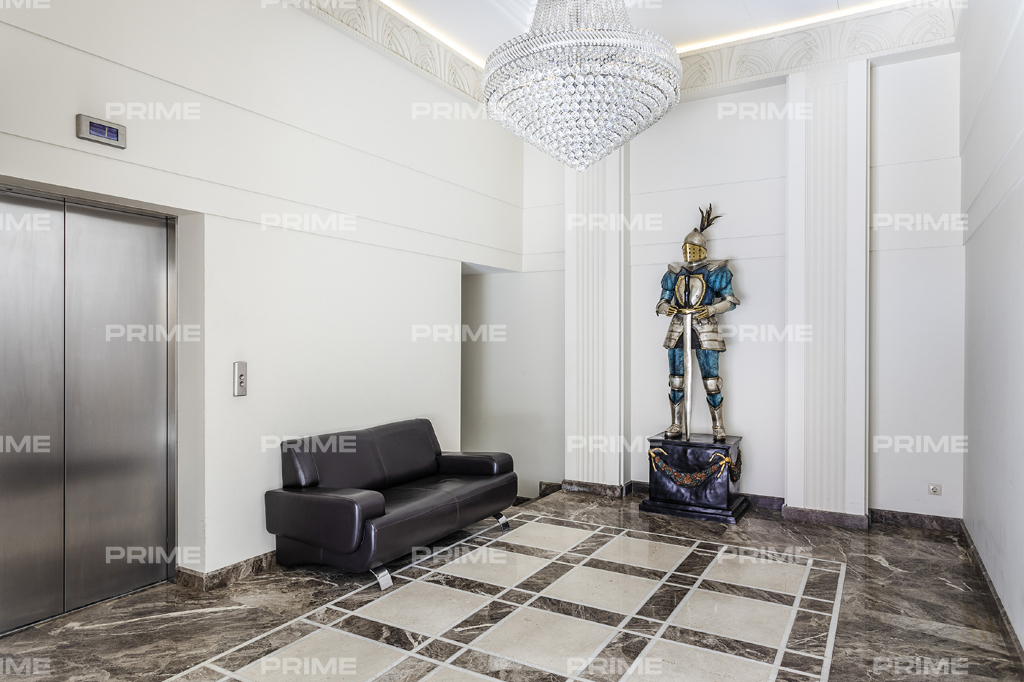 Apartments with 3 bedrooms 511 m2 in complex Mosfil'movskaya, 38A Photo 51