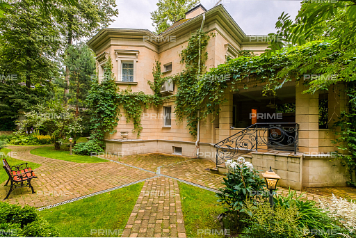 Сountry нouse with 4 bedrooms 380 m2 in village Pansionat Petrovo-Dalnee Photo 3