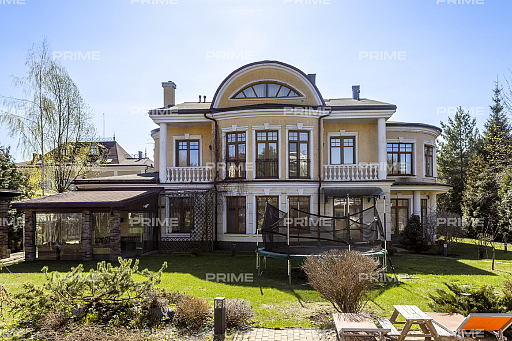 Сountry нouse with 5 bedrooms 490 m2 in village Novahovo Photo 3