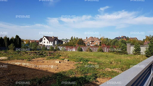 Land plot 35 ares in village Barviha-21