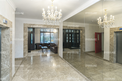 Apartment with 3 bedrooms 245 m2 in complex Venskiy Dom Photo 4