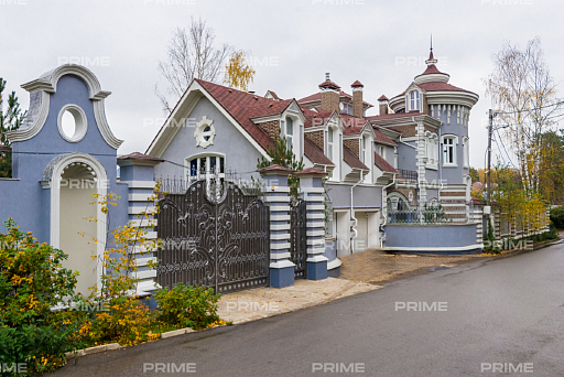 Сountry нouse with 4 bedrooms 1400 m2 in village ZHukovka Pravaja storona Photo 4