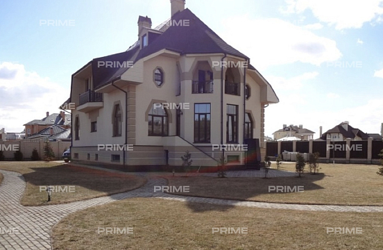 Сountry нouse with 6 bedrooms 560 m2 in village Arhangelskoe-2