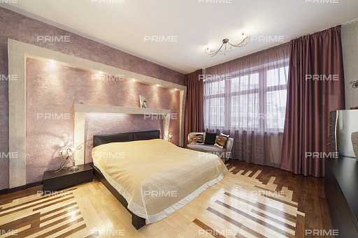 Apartment with 2 bedrooms 153 m2 in complex Dom s frantsuzskimi oknami Photo 3