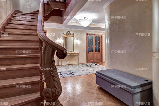 Apartment with 4 bedrooms 212 m2 in village ZHukovka-1, mnogokvartirnyj dom Photo 4