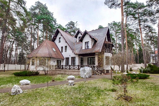 Cottage with 6 bedrooms 1233 m2 in village PDSK "Krasnaja Poljana"