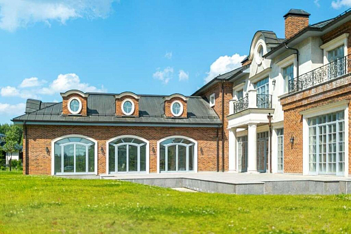 Сountry нouse with 6 bedrooms 1200 m2 in village Madison Park Photo 4
