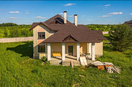 Сountry нouse with 4 bedrooms 590 m2 in village Krona