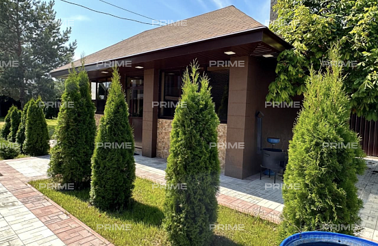 Cottage with 9 bedrooms 500 m2 in village Petrovo-Dalnee. Cottage development