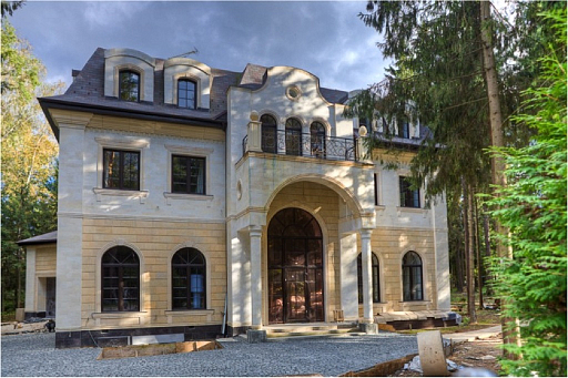 Сountry нouse with 6 bedrooms 800 m2 in village Sherwood