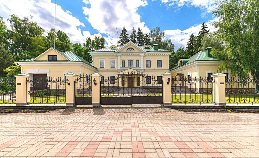 Сountry нouse with 4 bedrooms 540 m2 in village Povedniki Photo 3