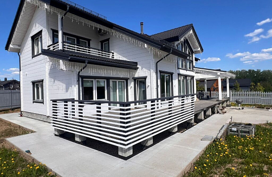 Сountry нouse with 4 bedrooms 320 m2 in village Bereg HONKA