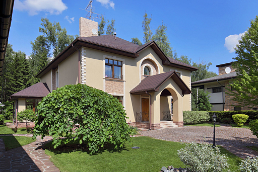 Сountry нouse with 6 bedrooms 450 m2 in village Vaututinki