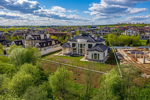 Сountry нouse with 5 bedrooms 1600 m2 in village Antonovka / Letova Rozcha Photo 4