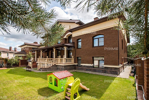 Сountry нouse with 4 bedrooms 700 m2 in village Nemchinovka Photo 2
